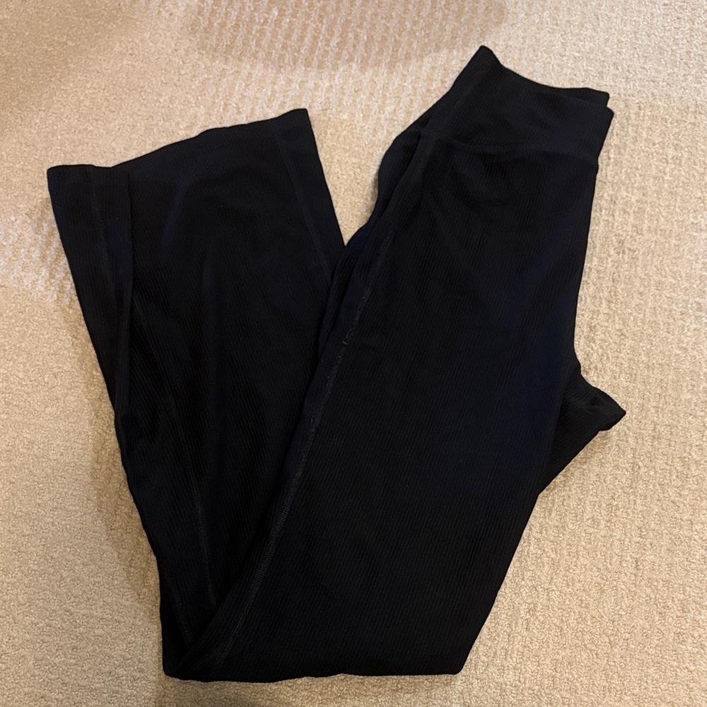 Black Ribbed Leggings